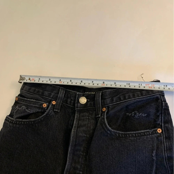 Denim forum the Joni High rise loose distressed black  jeans, size 27 - Picture 12 of 14